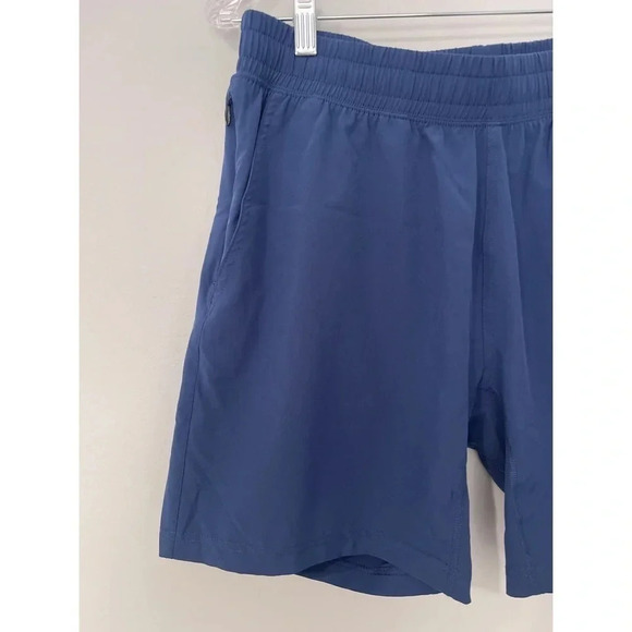 Thousand Miles Shorts Men’s Size Large Blue Motiv Workout Athletic Fit - Picture 6 of 12